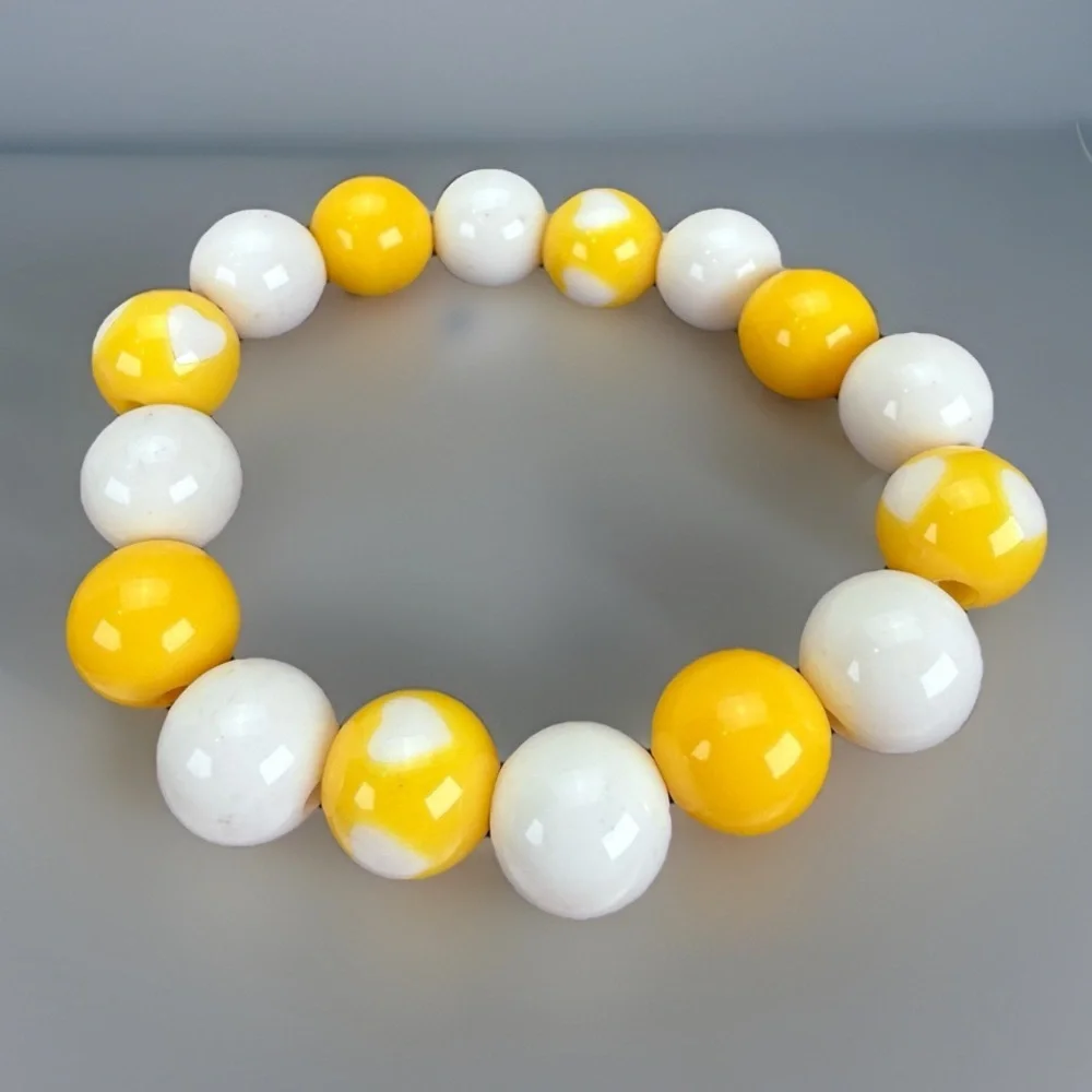 Vintage retro Yellow and White heart heart print stretch bracelet